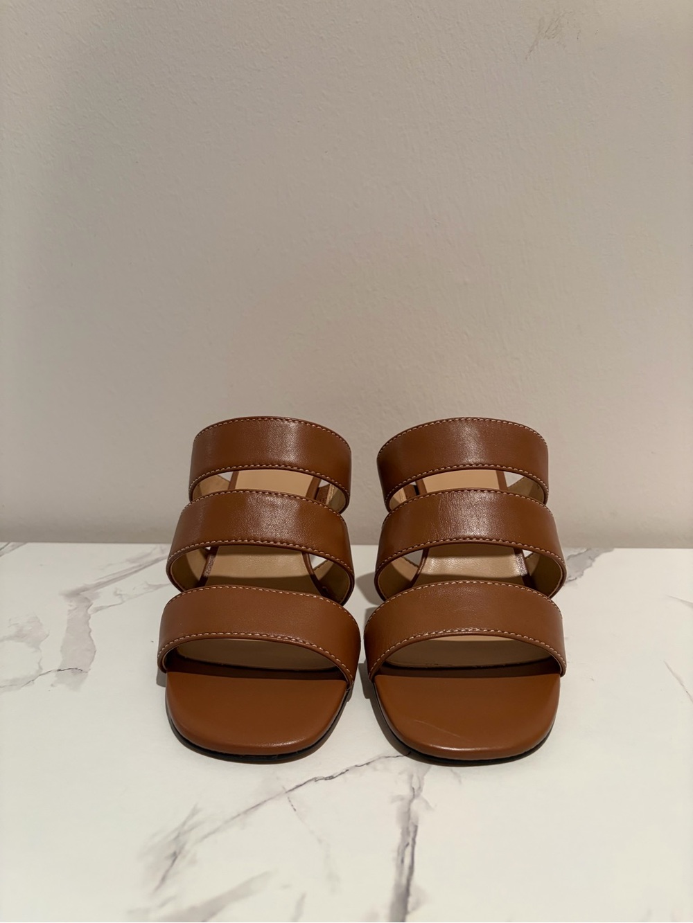 Ann Taylor Midnight Mahogany Leather Three Strap Sandals size 9